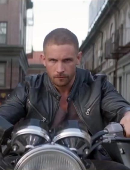 دانلود فیلم مردی بدون گذشته 2025 با زیرنویس